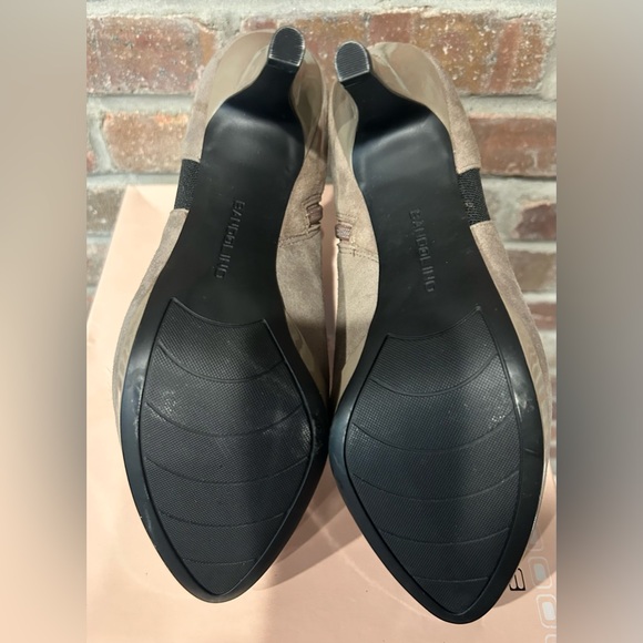 Bandolino Ankle Boots - Picture 4 of 8